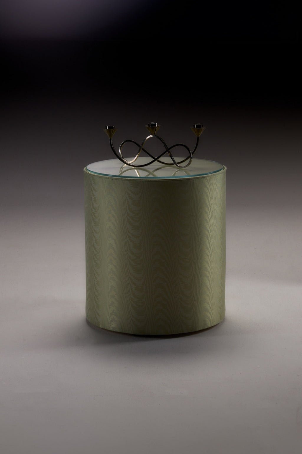 PELE TABLE - CC Moulton
