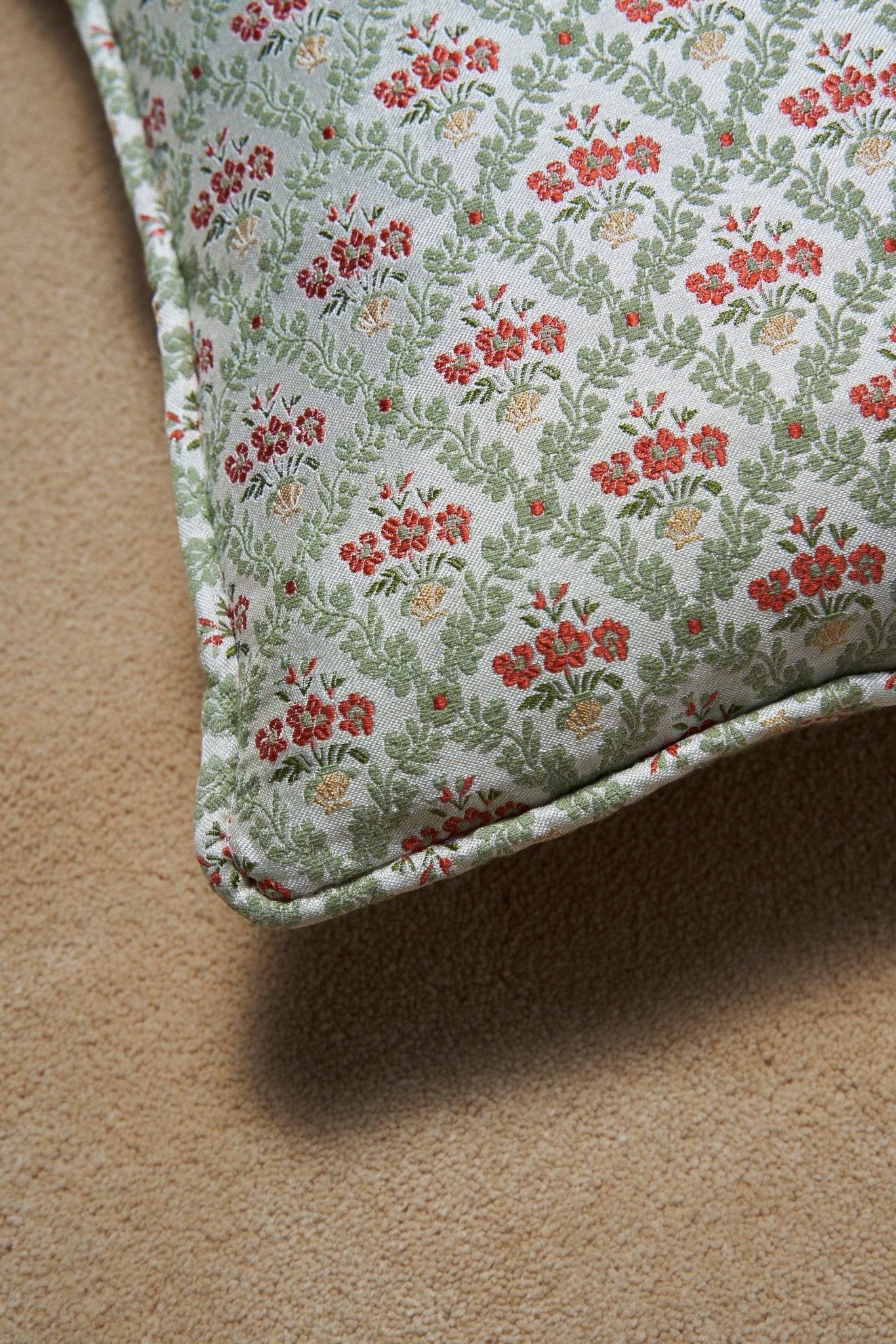 PIPED CUSHION - BRANT'S TRELLIS - CC Moulton