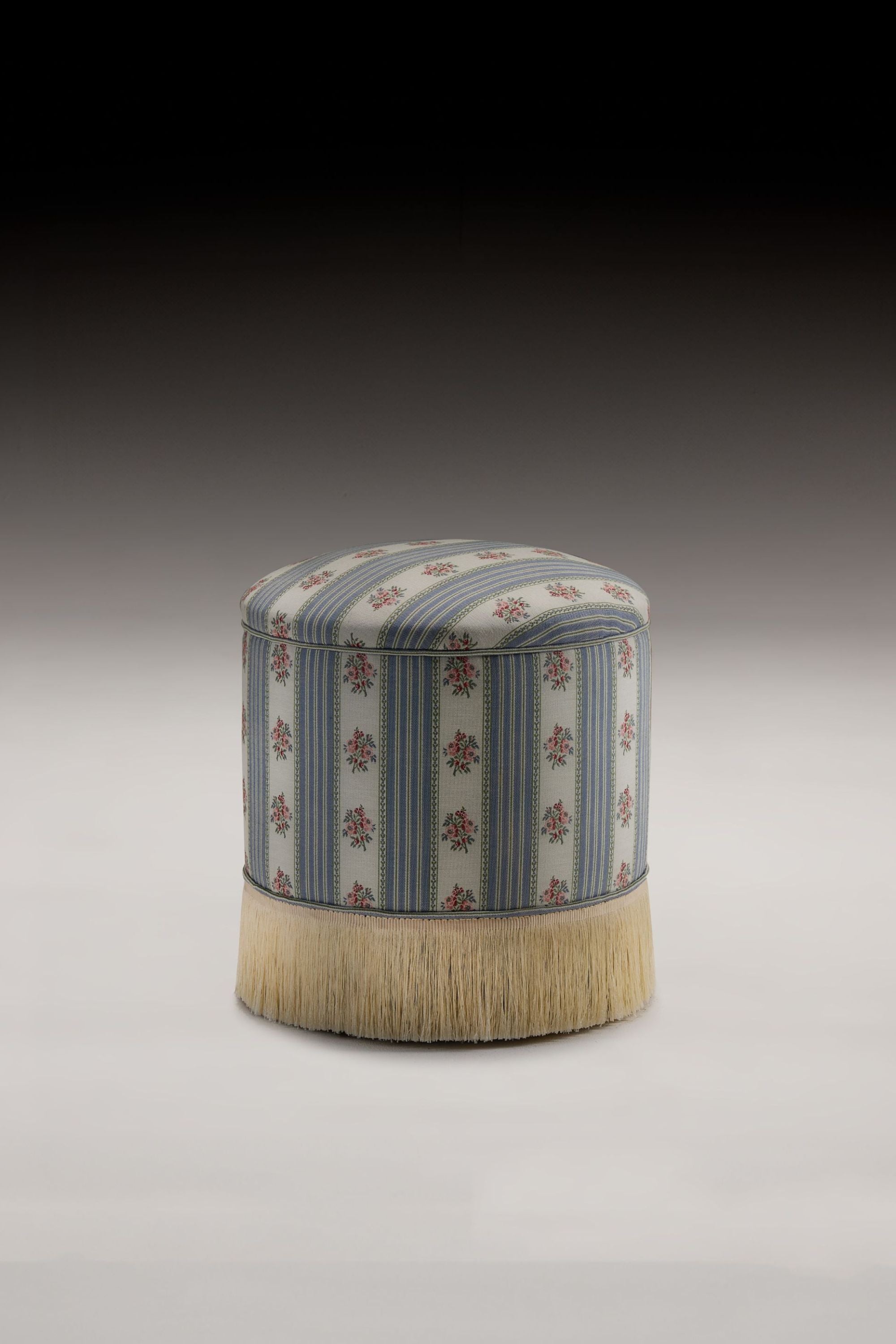 POMONA POEF - SOFA STRIPE 1