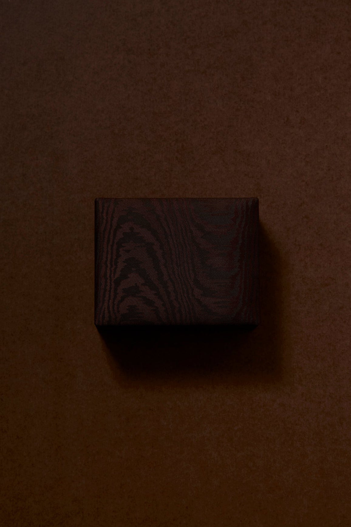 the jewellery case- moiré - cosmos