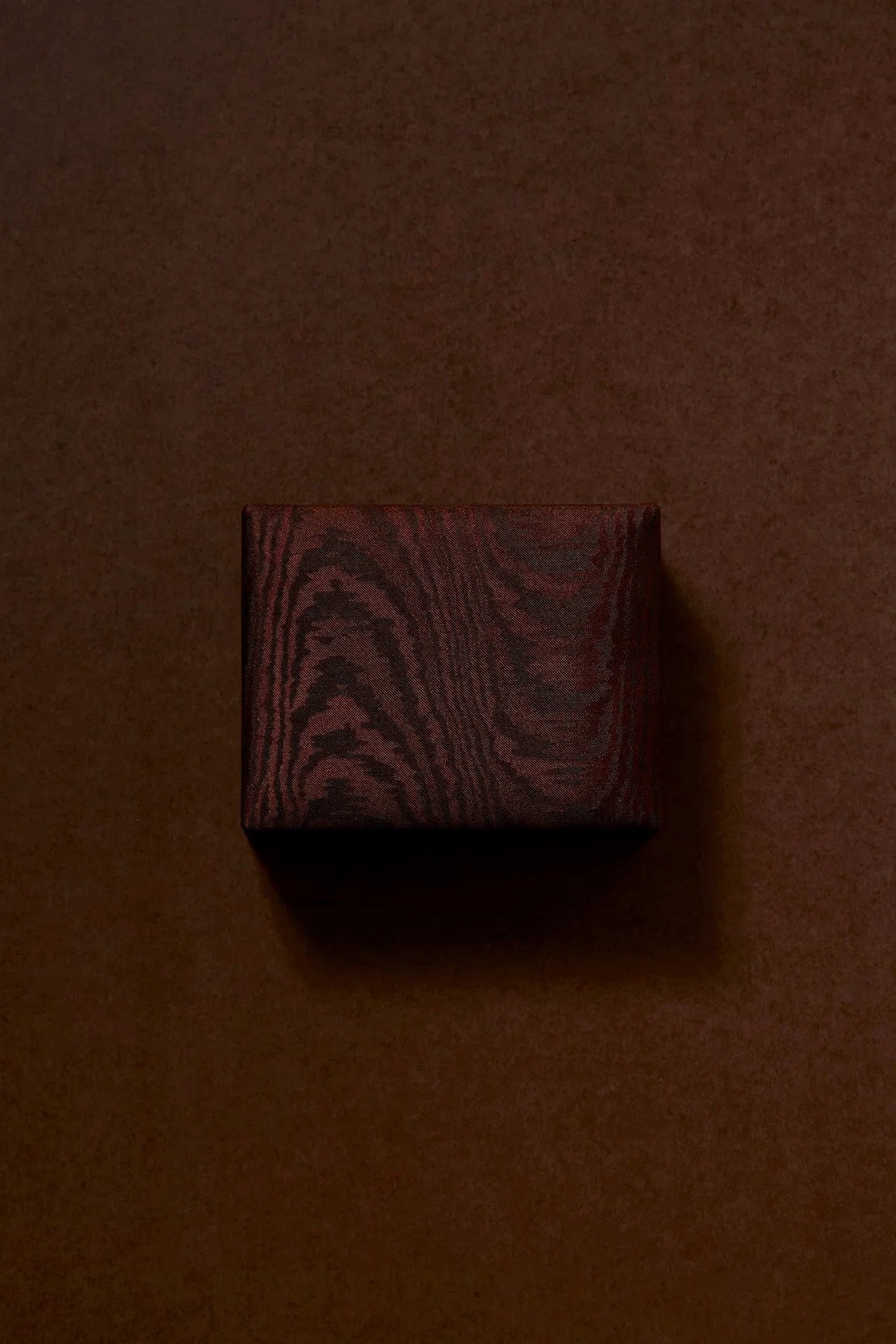 the jewellery case- moiré - cosmos