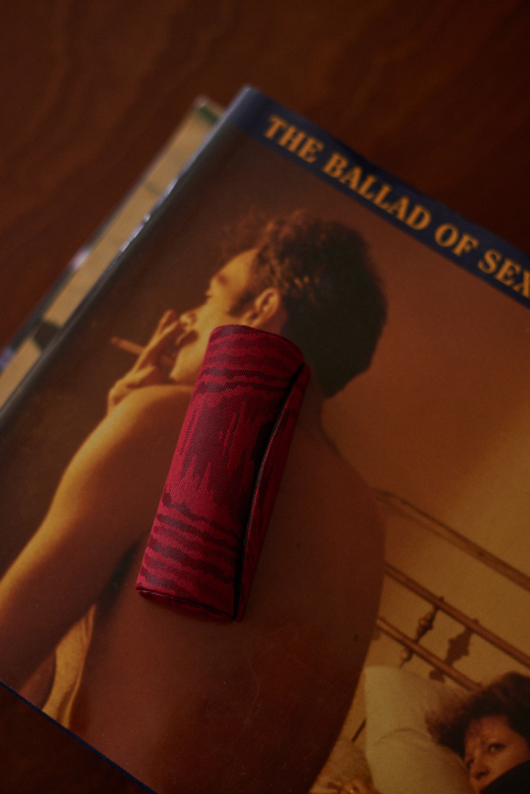 the etui - moiré tissé - Loulou's rouge