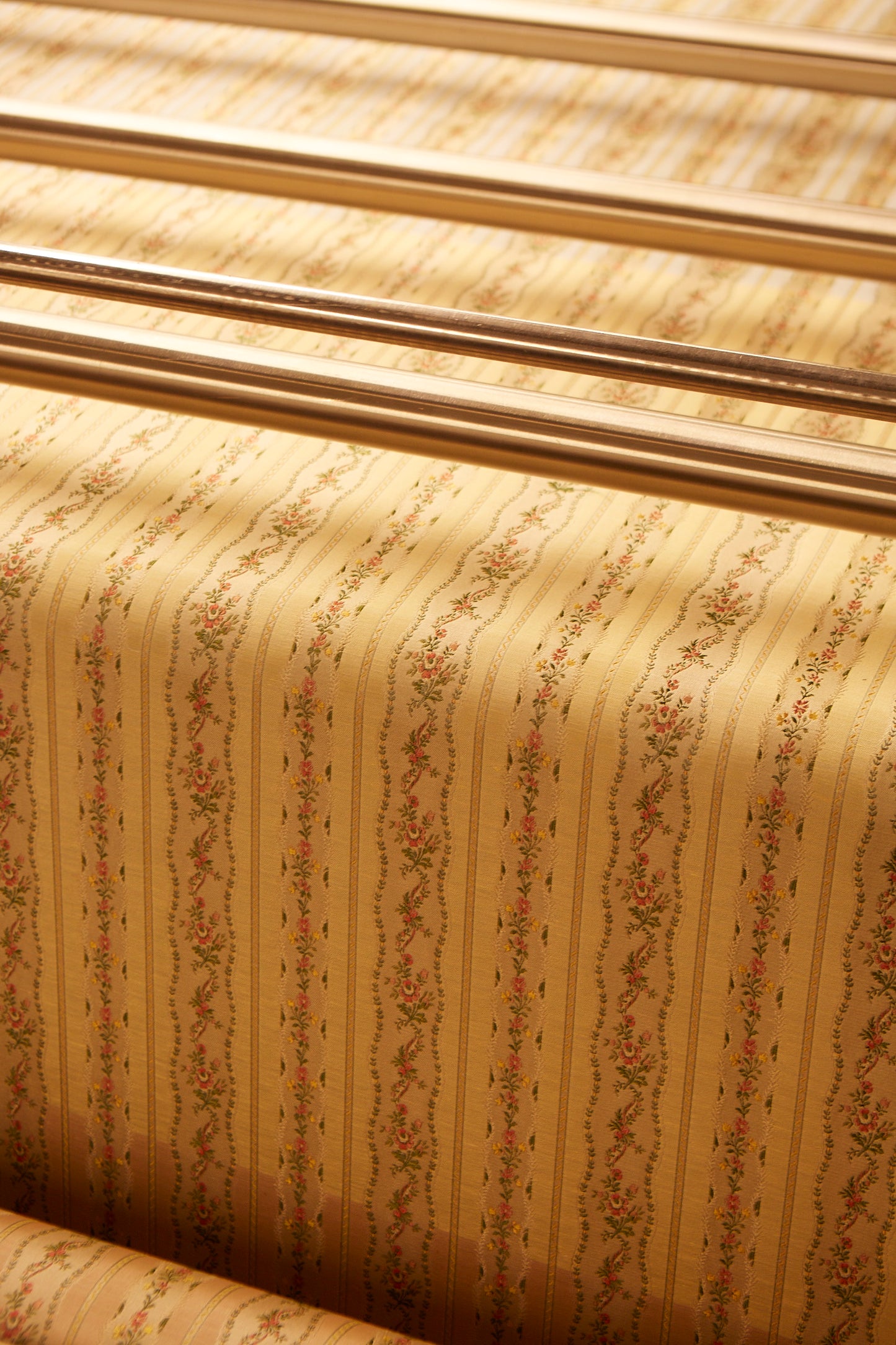 Spitalfields stripe - straw
