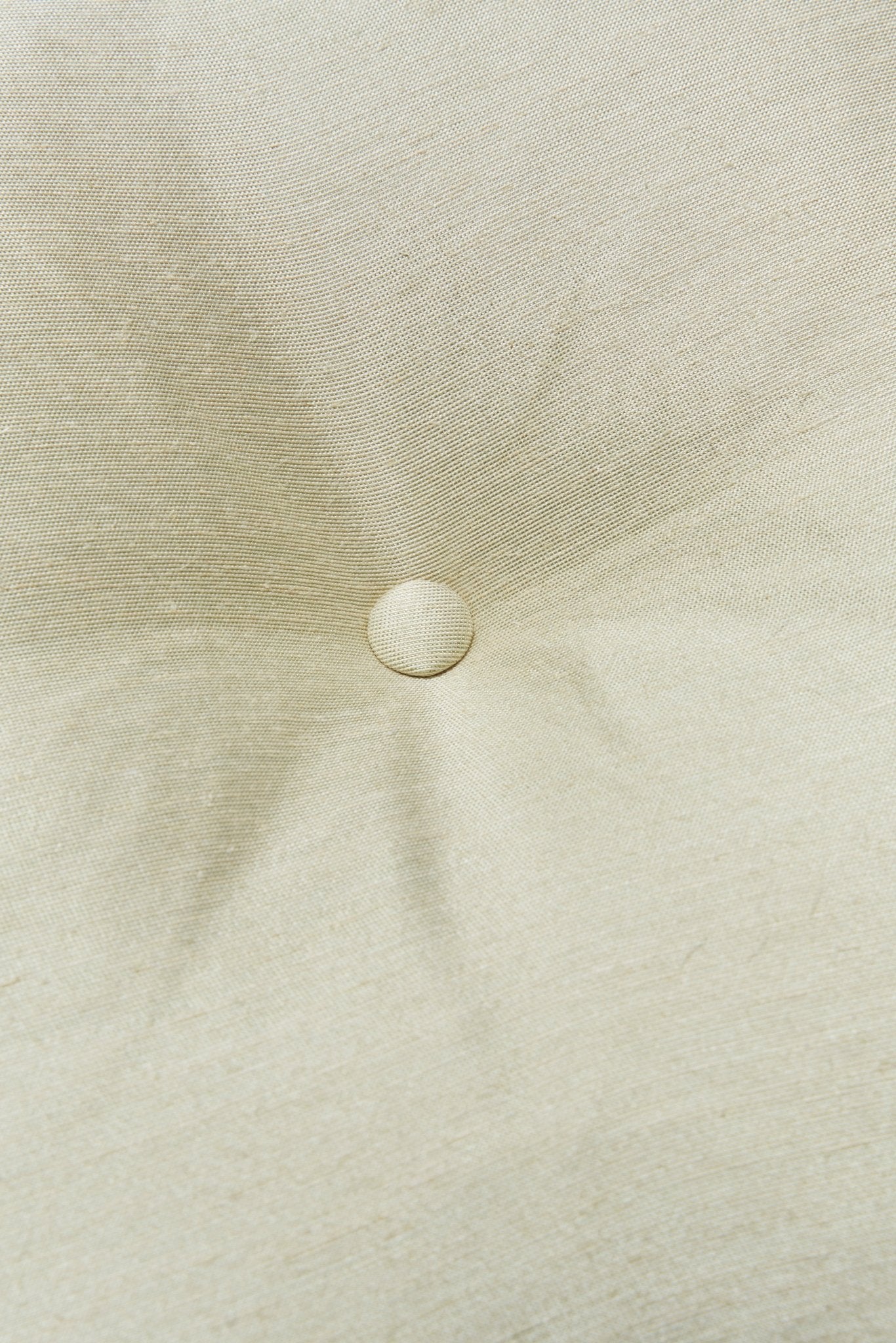 BUTTON CUSHION - SILK SATEEN - SERPENTINE - CC Moulton