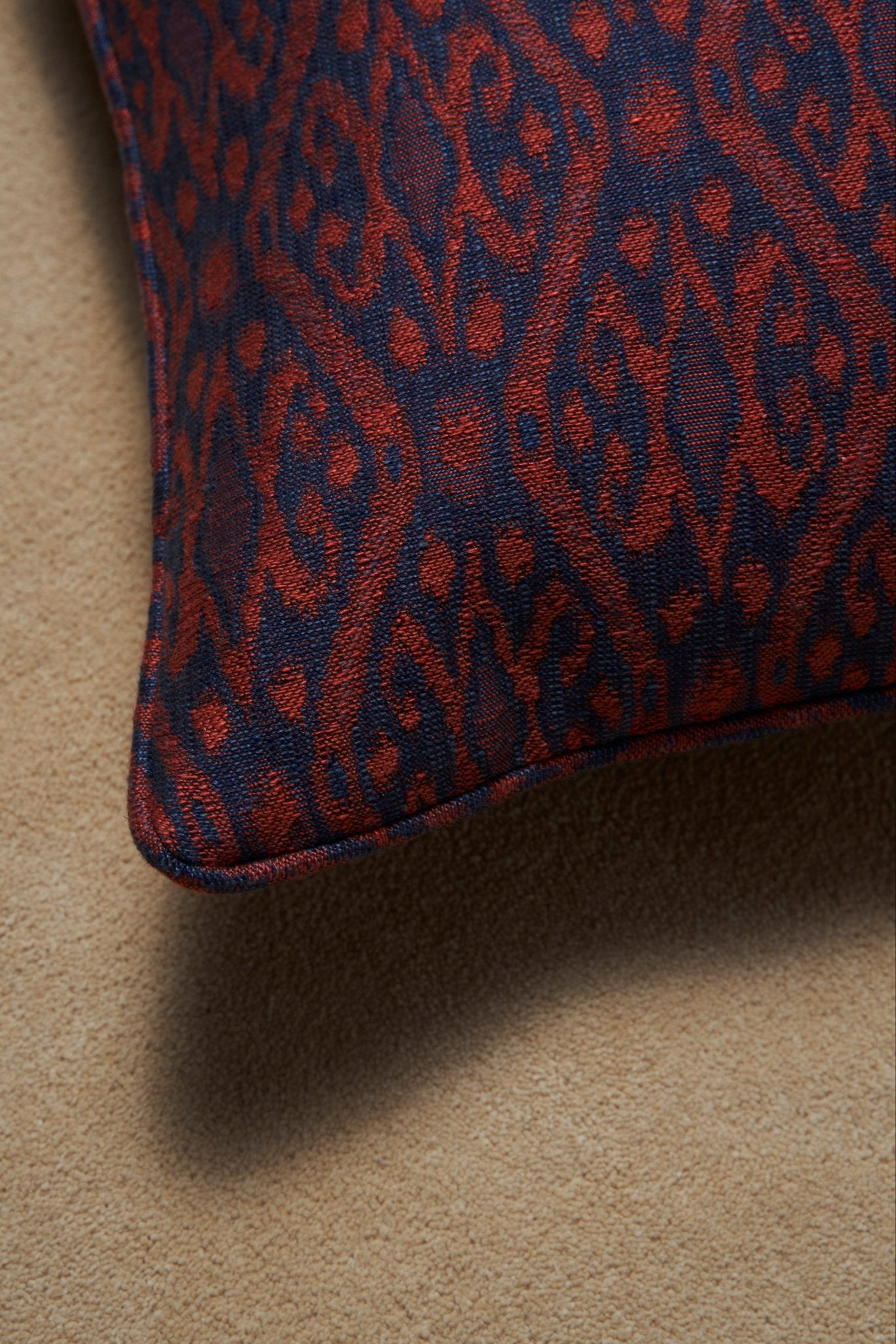 CUSHION - WOVEN IKAT - JASPER - CC Moulton