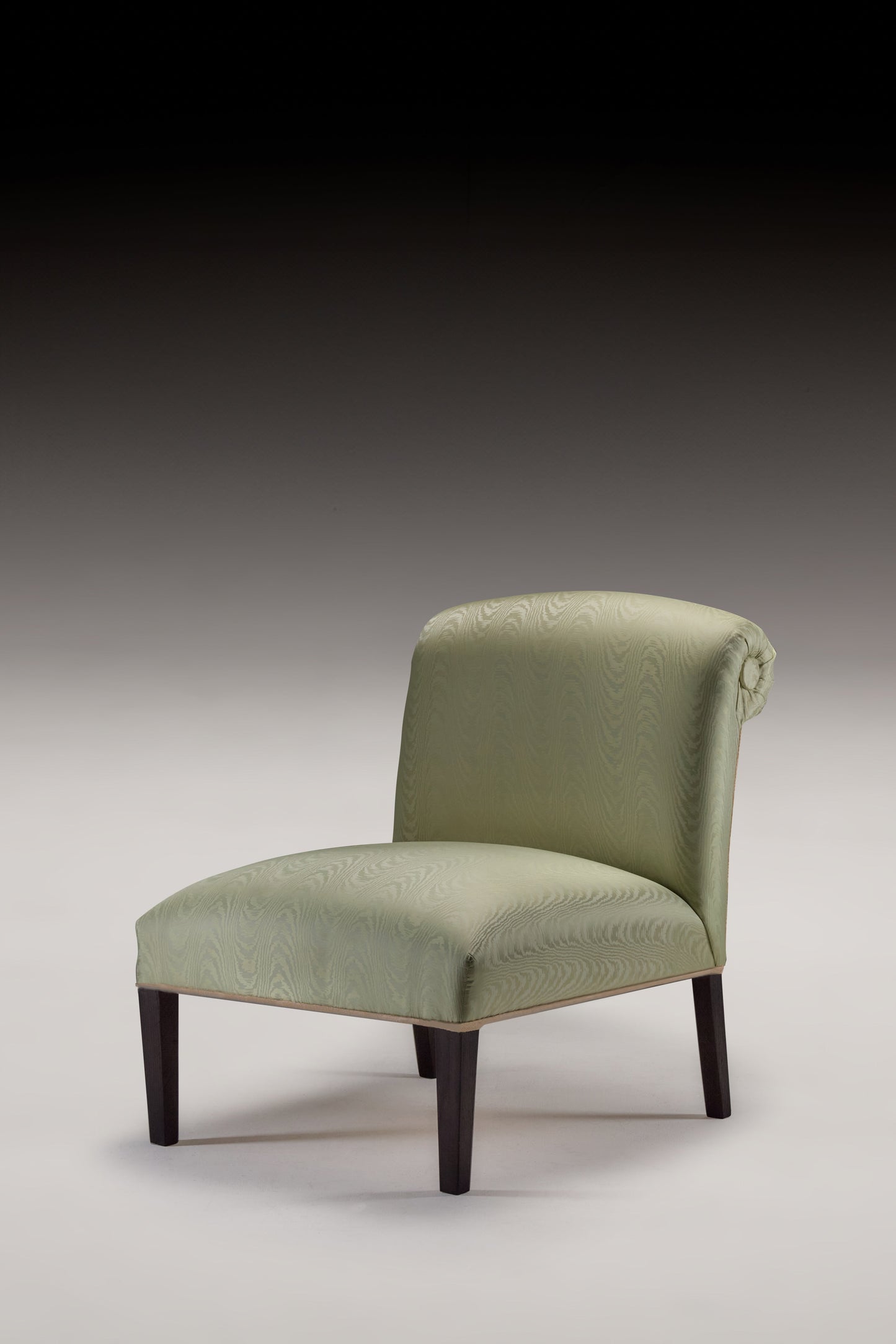 HESTIA SLIPPER CHAIR