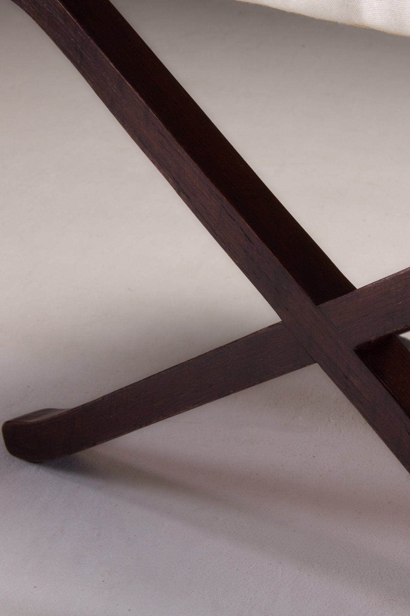 LILETH STOOL - SILK SATEEN - CC Moulton