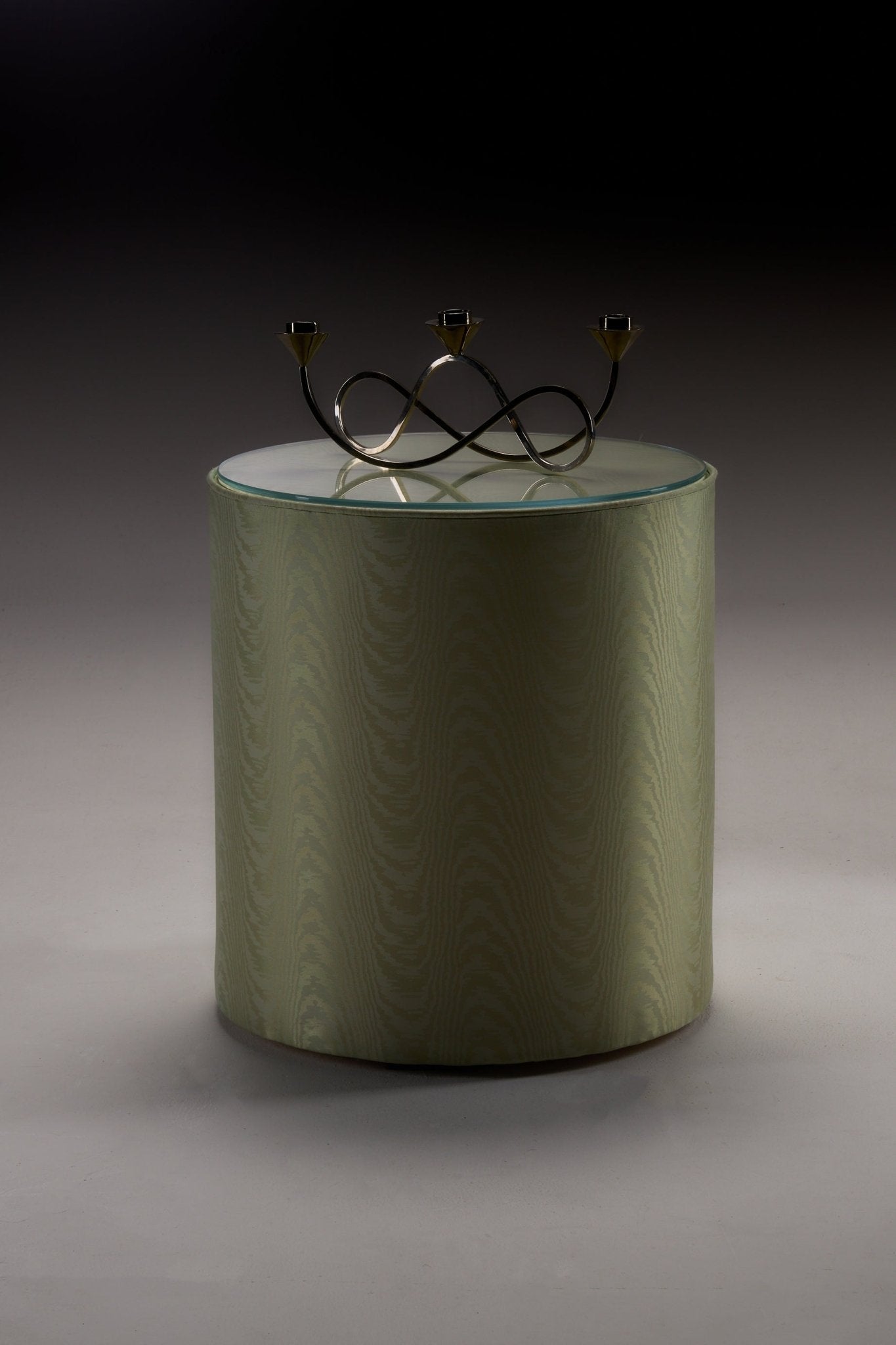 PELE TABLE - CC Moulton