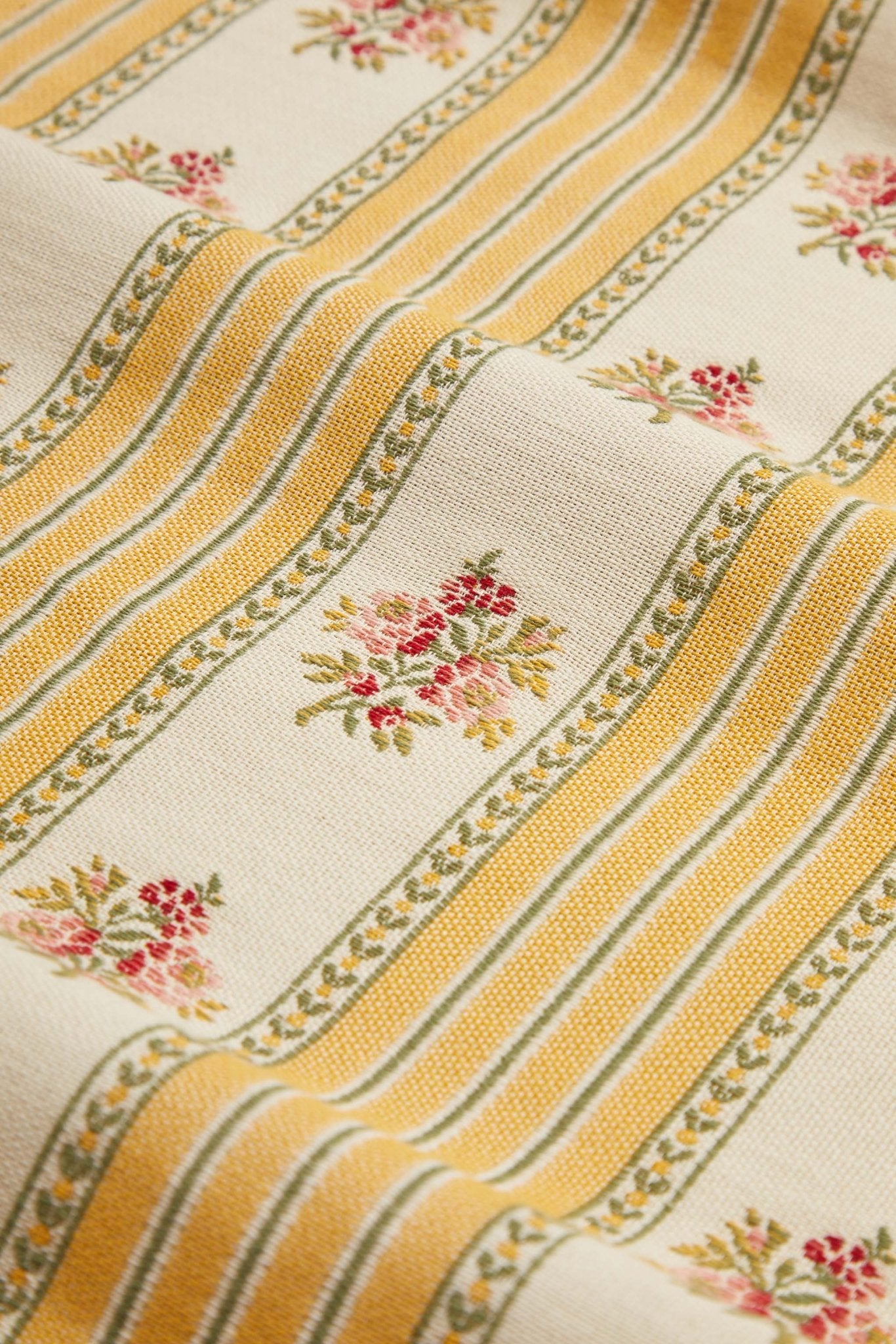 SOFA STRIPE 1 - BUTTER - CC Moulton