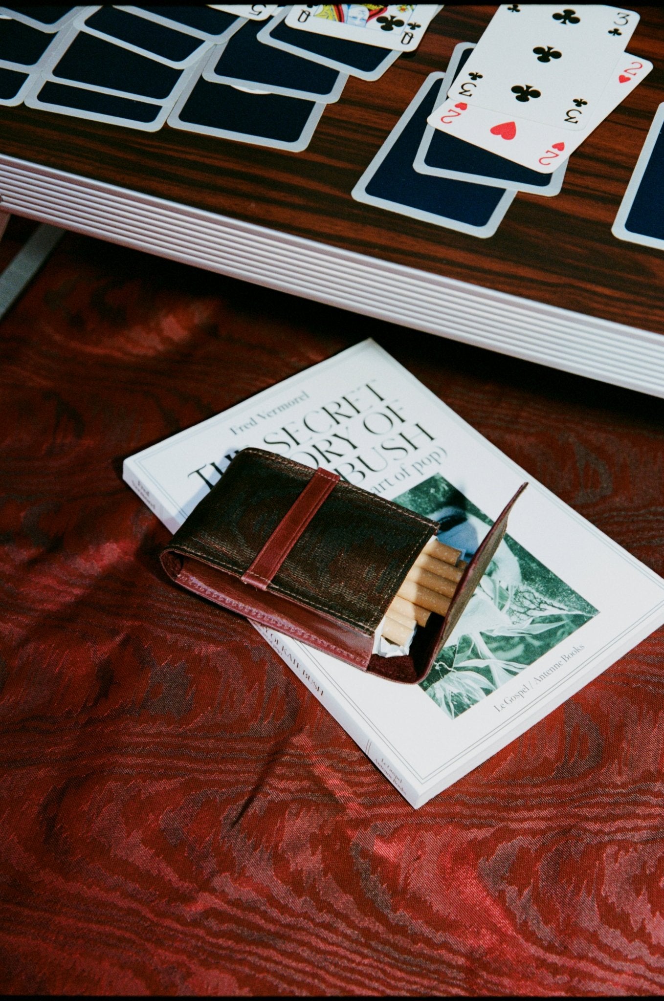 the card sleeve - moirè tissè - cosmos - CC Moulton