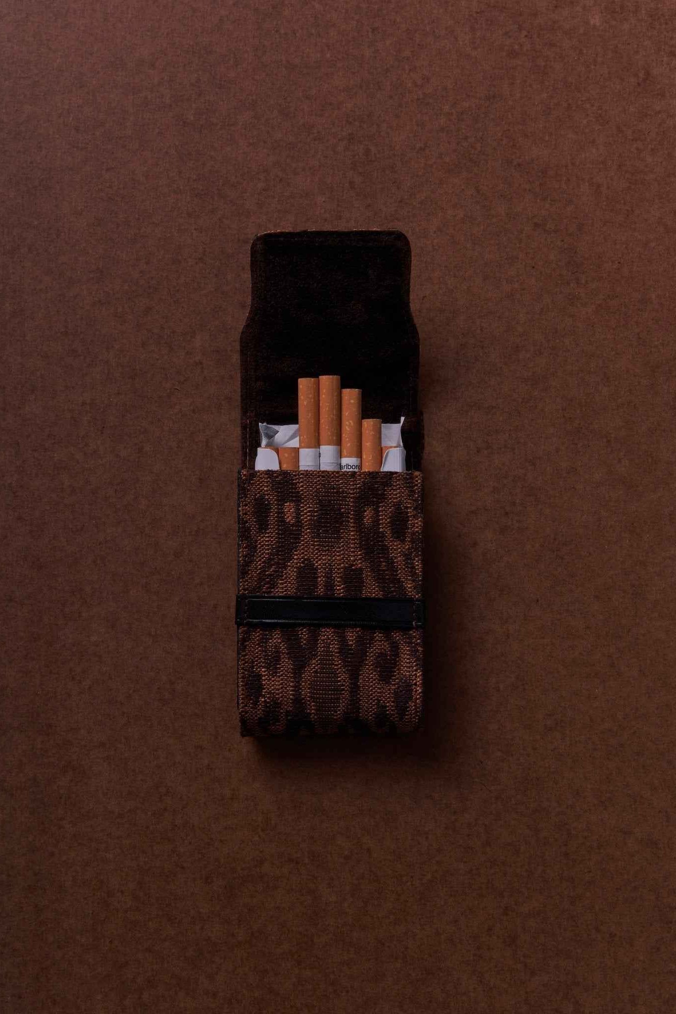 the card sleeve - woven ikat - tortoiseshell